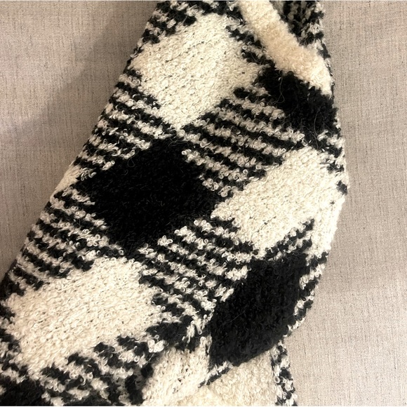 NWT J Crew Buffalo-Check Plaid Sweater - Picture 7 of 7